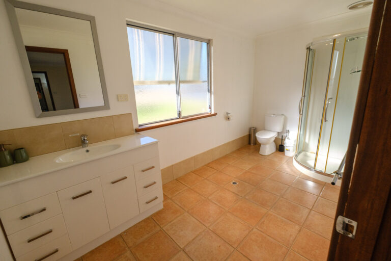 ADV-Catterick-Farm-202503-2000px-DSCF2137